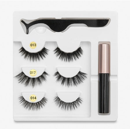 Reusable Magnetic Eyelashes – Lightweight, Long-Lasting Hold