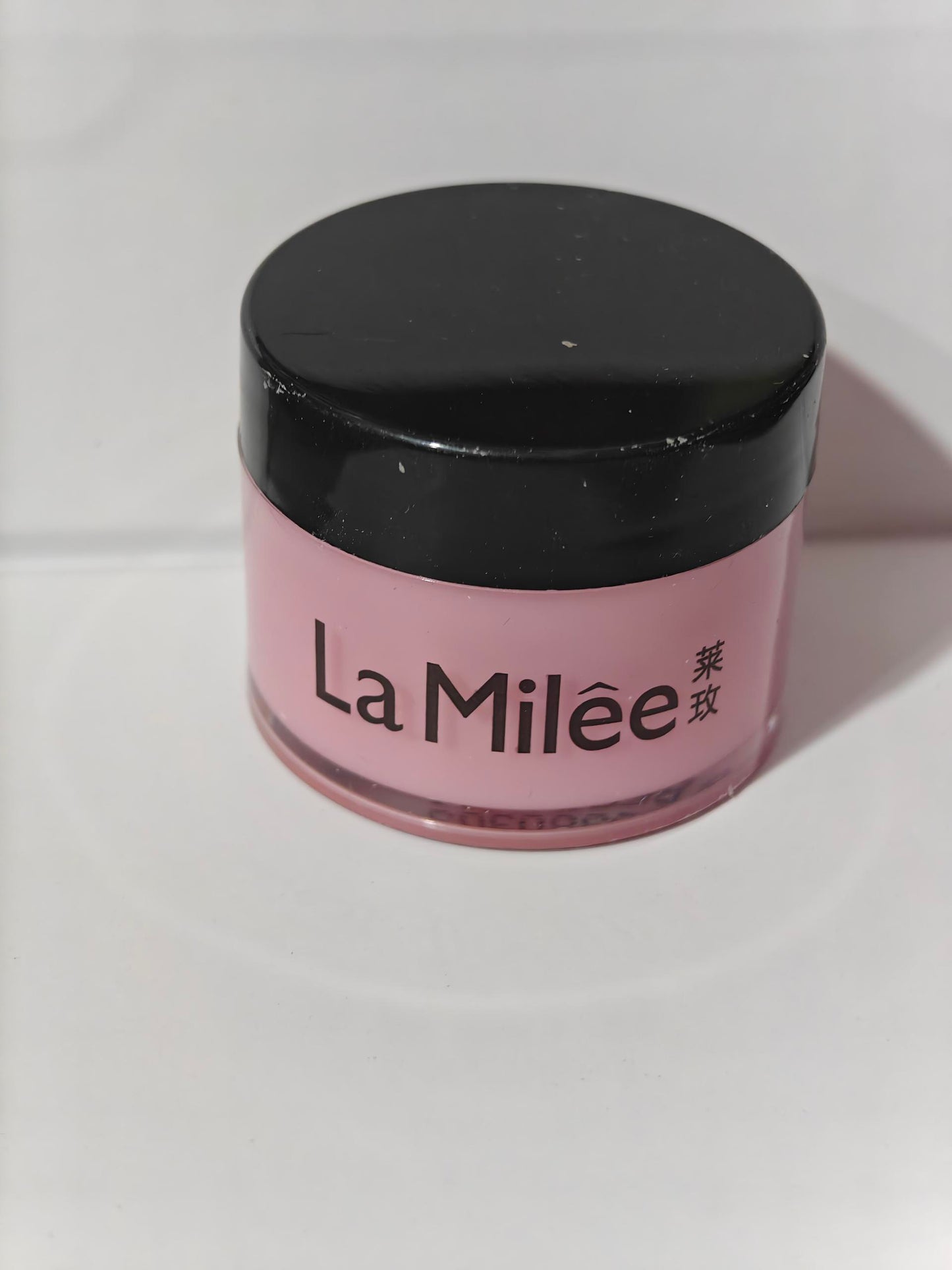 Cherry Kiss Lip Gloss – Hydrating & Nourishing Shine