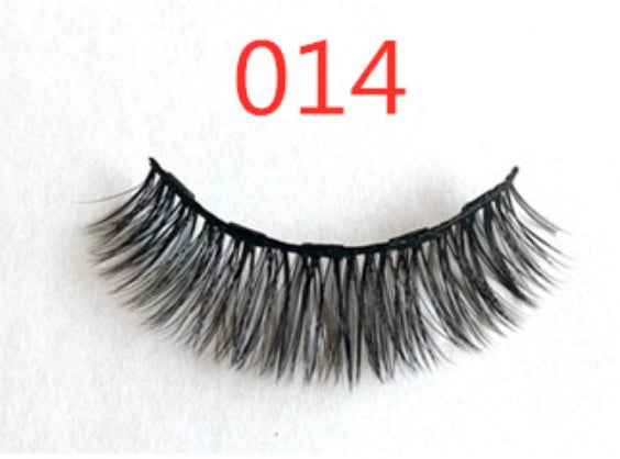Reusable Magnetic Eyelashes – Lightweight, Long-Lasting Hold