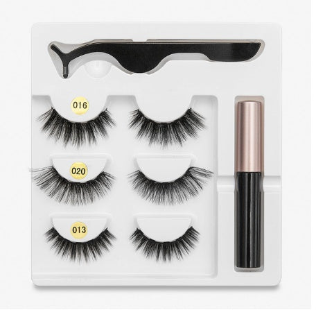 Reusable Magnetic Eyelashes – Lightweight, Long-Lasting Hold