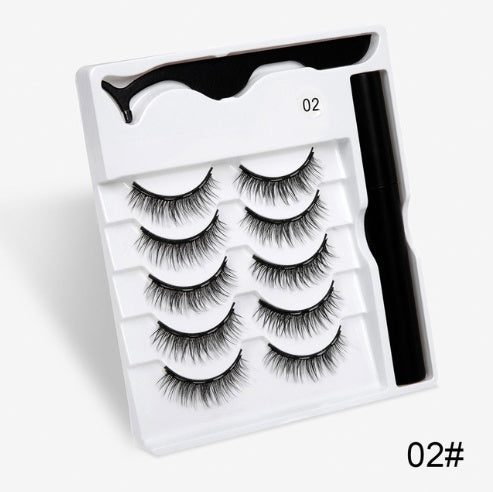 Reusable Magnetic Eyelashes – Lightweight, Long-Lasting Hold