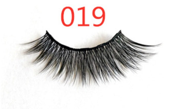 Reusable Magnetic Eyelashes – Lightweight, Long-Lasting Hold