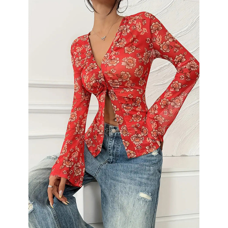 🌸 Women’s Floral Ruched Button-Down Blouse