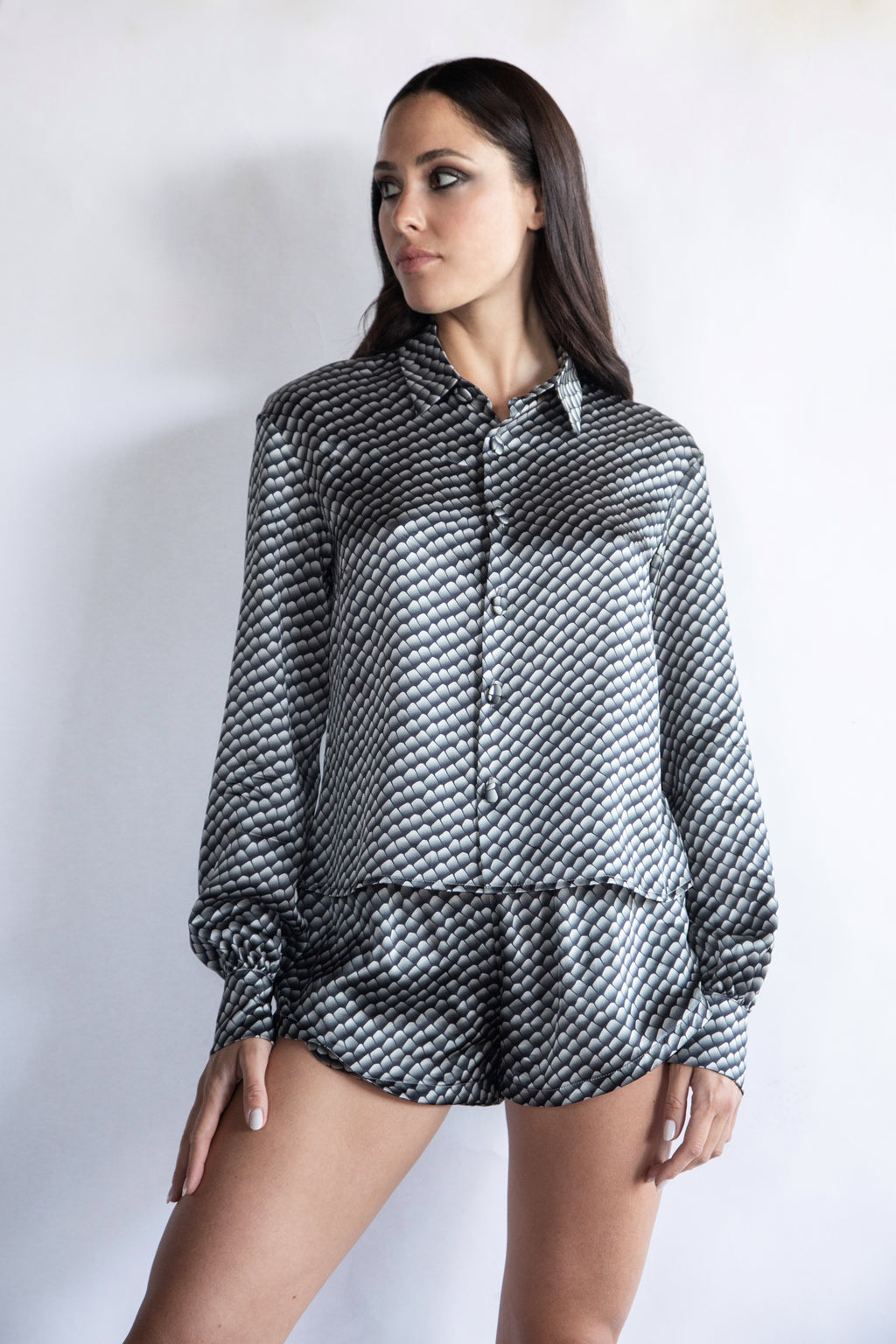 BLACK REPTILE 100% SILK PRINTED PAJAMA SET